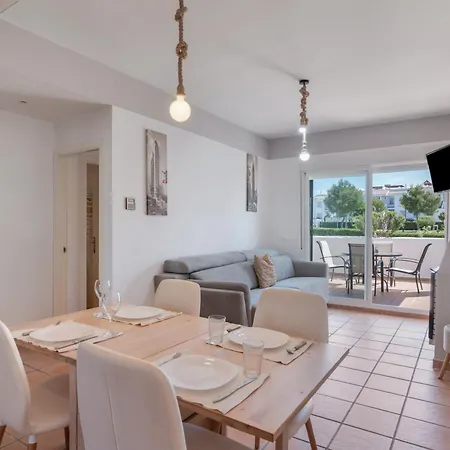 Apartamento Con Piscina En Playa Islantilla